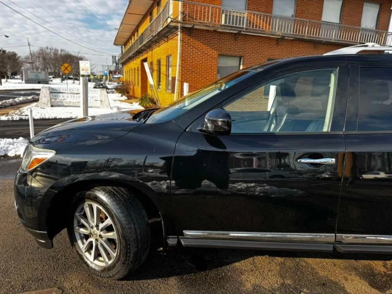 2014 Nissan Pathfinder 4th Gen - Image 6 of 12