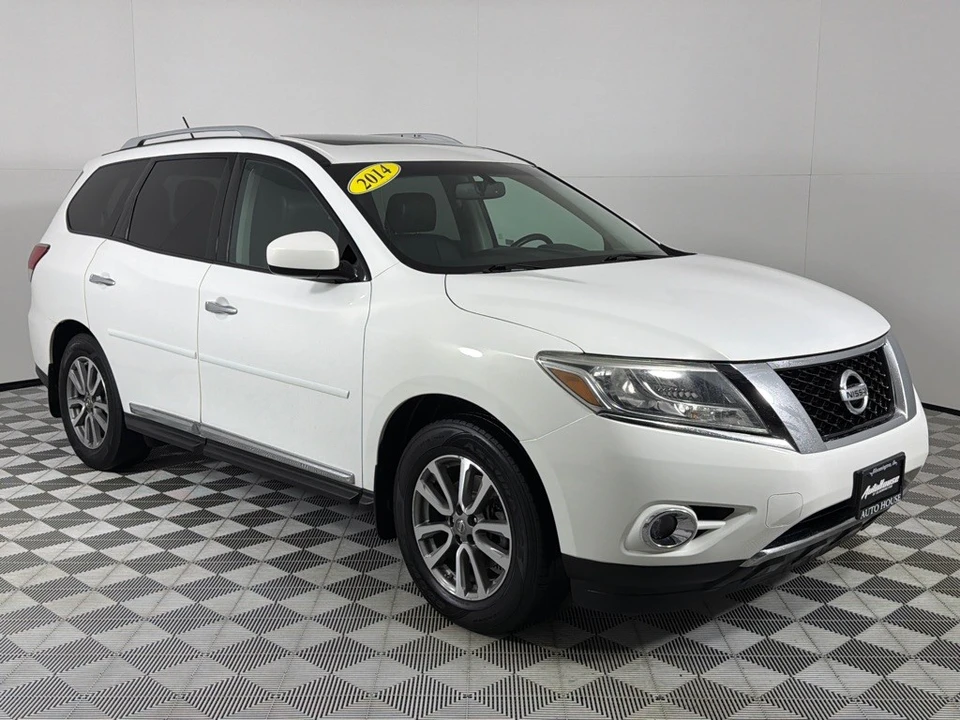 2014 Nissan Pathfinder 4th Gen - Image 3 of 12