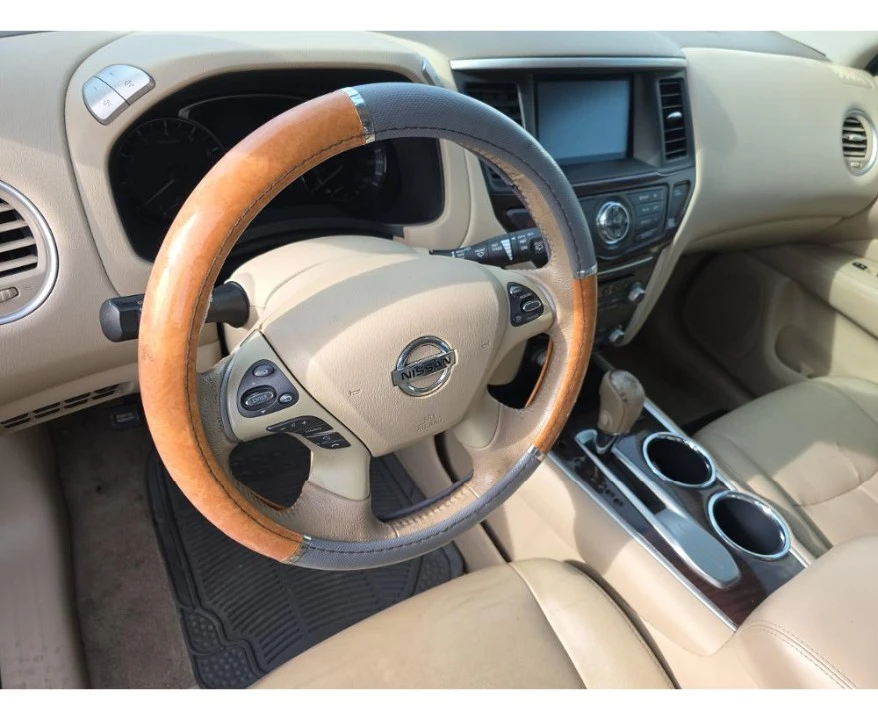 2014 Nissan Pathfinder 4th Gen - Image 9 of 12