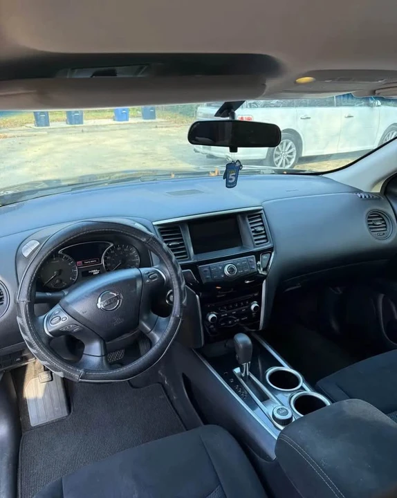 2014 Nissan Pathfinder 4th Gen - Image 7 of 8
