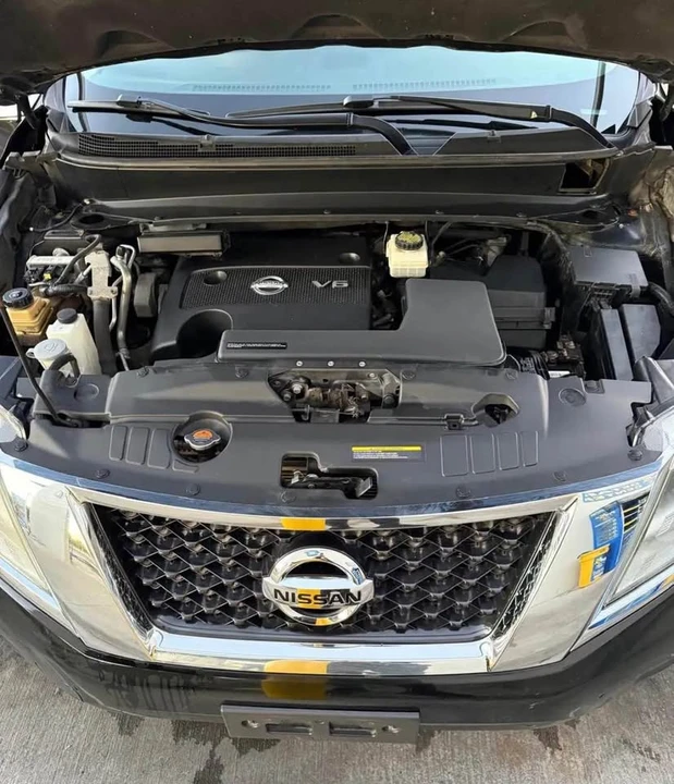 2014 Nissan Pathfinder 4th Gen - Image 8 of 8