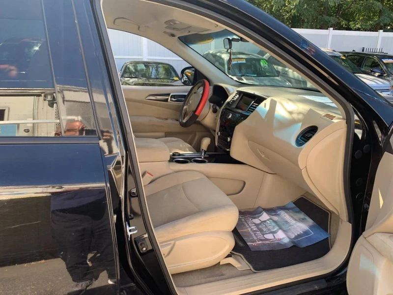 2014 Nissan Pathfinder 4th Gen - Image 11 of 12