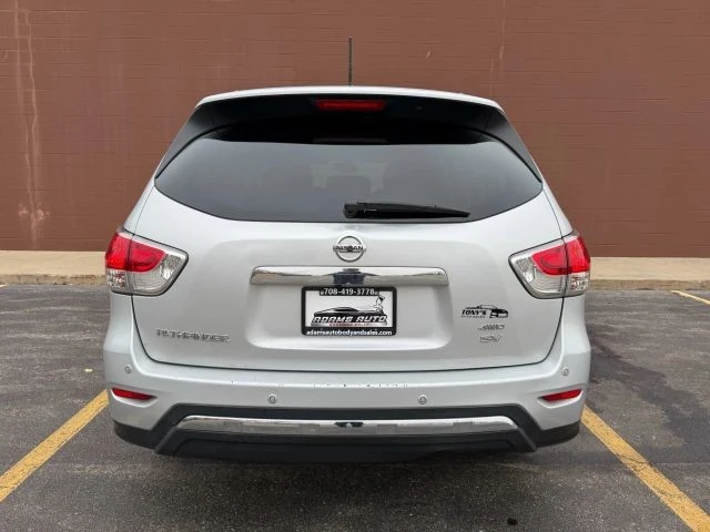 2014 Nissan Pathfinder 4th Gen - Image 9 of 21