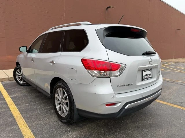 2014 Nissan Pathfinder 4th Gen - Image 10 of 21
