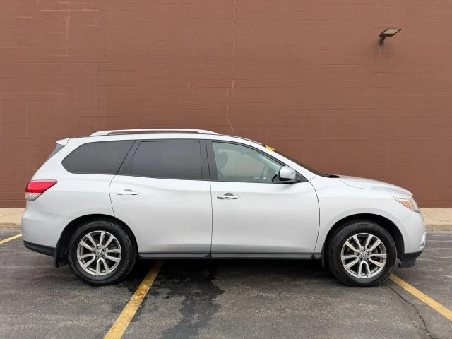 2014 Nissan Pathfinder 4th Gen - Image 7 of 21