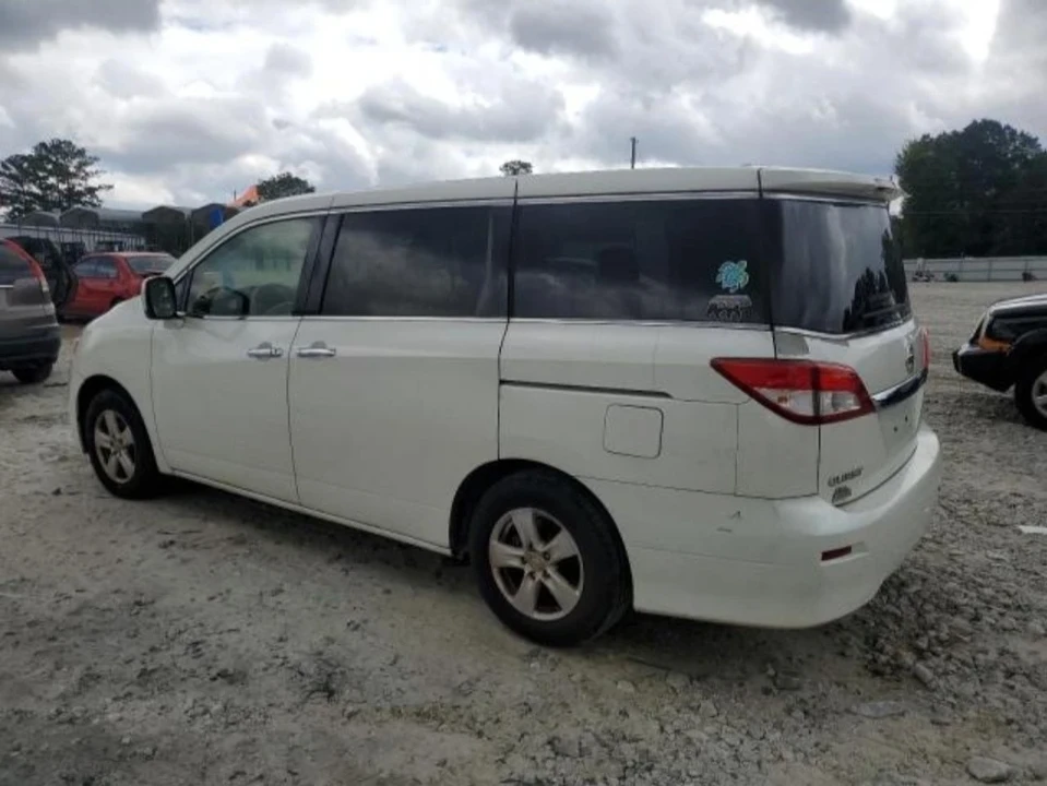 2014 Nissan Quest - Image 2 of 15