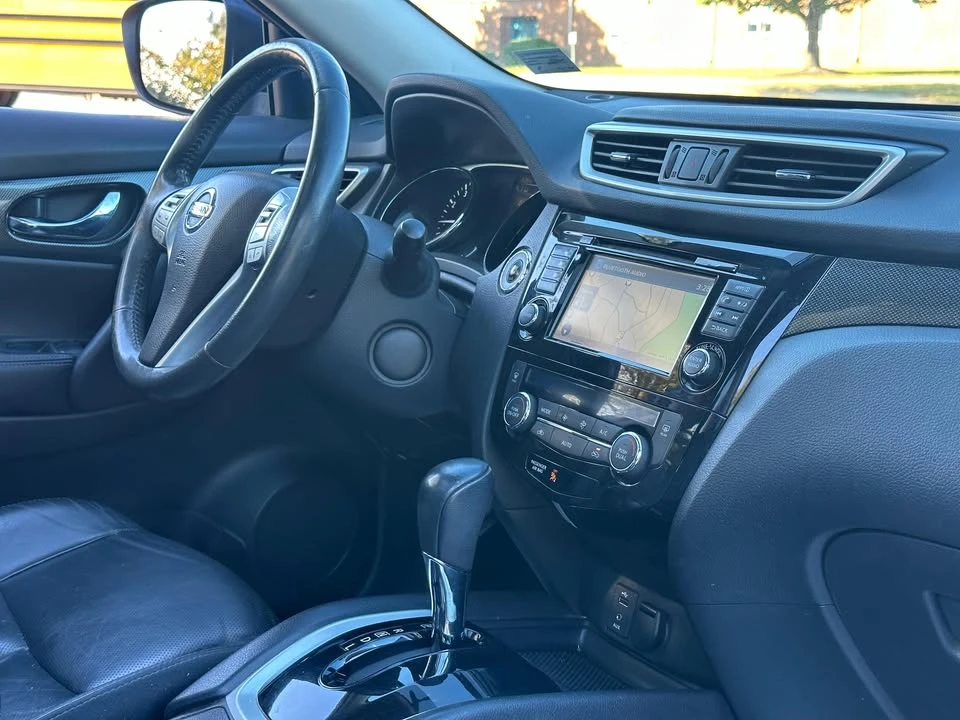 2014 Nissan Rogue - Image 9 of 20