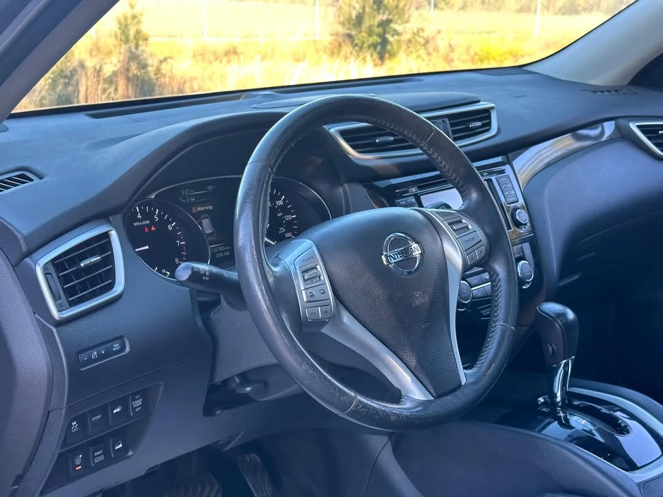2014 Nissan Rogue - Image 10 of 20
