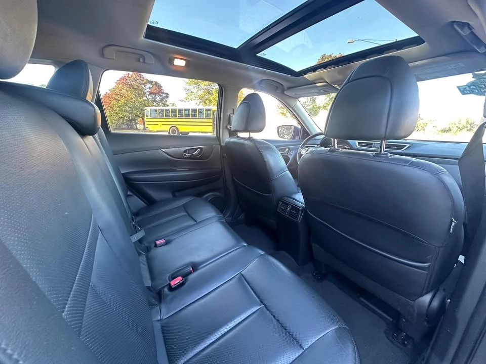 2014 Nissan Rogue - Image 11 of 20
