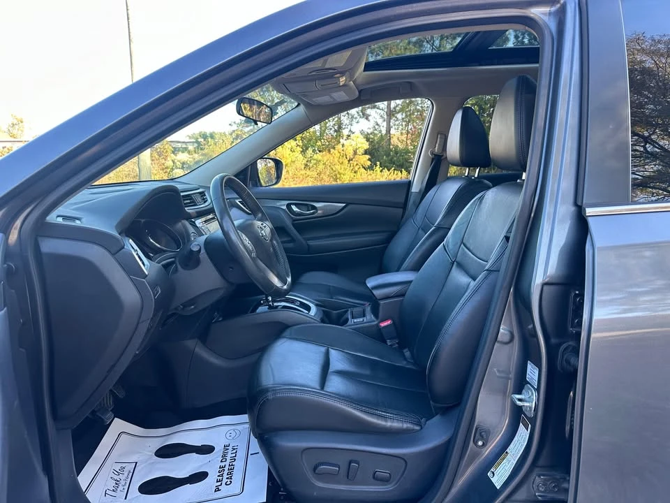 2014 Nissan Rogue - Image 13 of 20