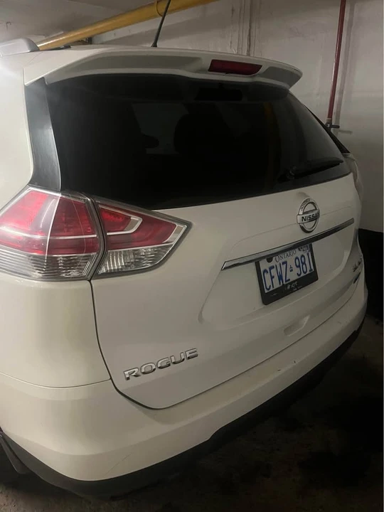2014 Nissan Rogue - Image 2 of 5