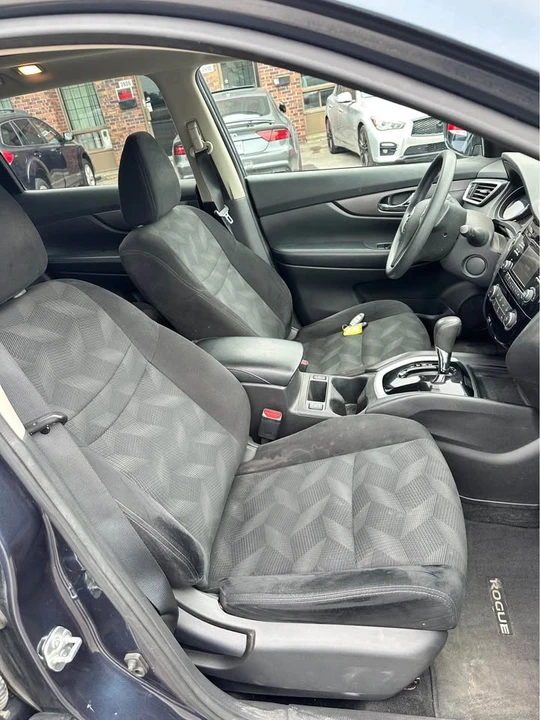 2014 Nissan Rogue - Image 8 of 17
