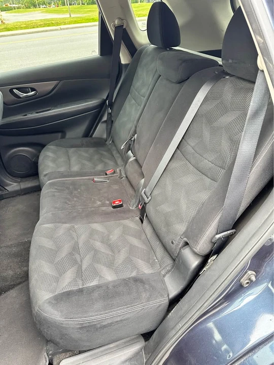 2014 Nissan Rogue - Image 6 of 17
