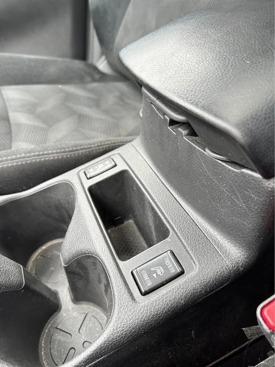 2014 Nissan Rogue - Image 14 of 17