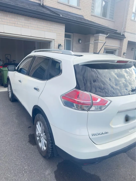 2014 Nissan Rogue - Image 2 of 7