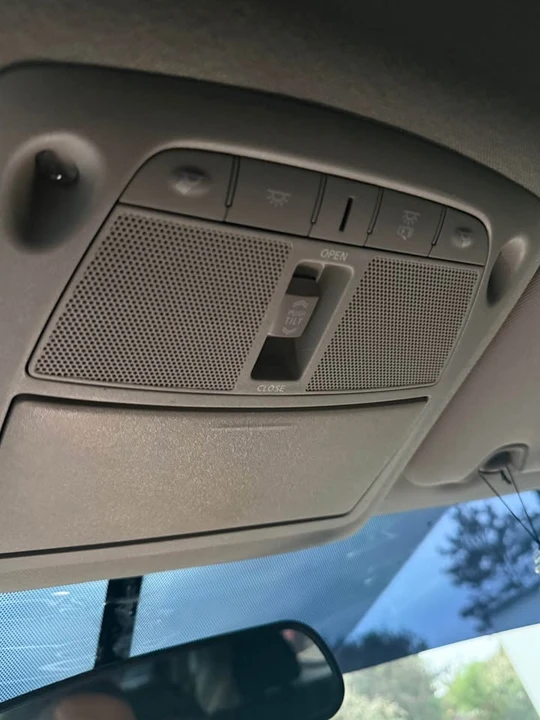 2014 Nissan Rogue - Image 6 of 21