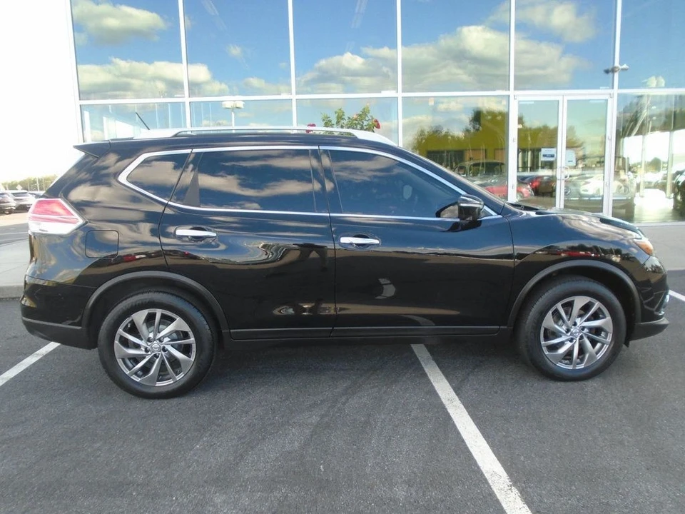 2014 Nissan Rogue - Image 3 of 12