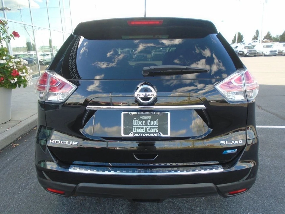 2014 Nissan Rogue - Image 5 of 12