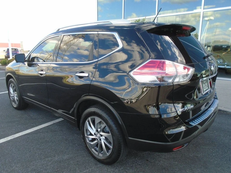 2014 Nissan Rogue - Image 6 of 12