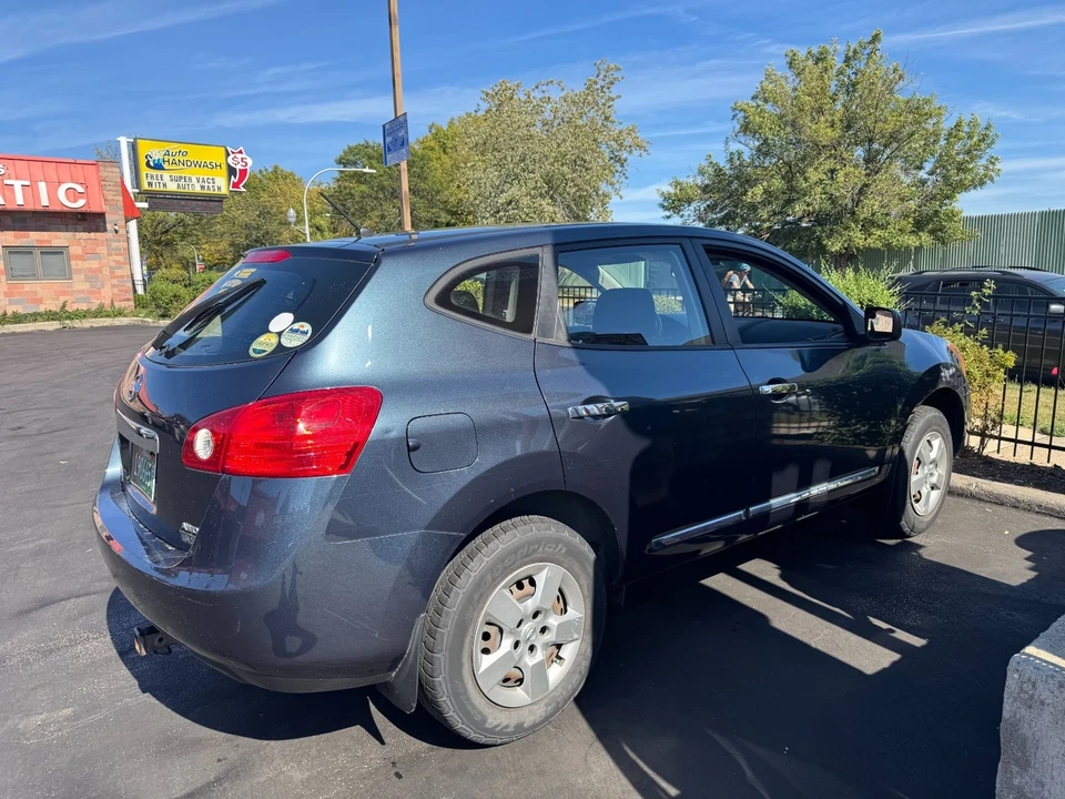 2014 Nissan Rogue - Image 6 of 15