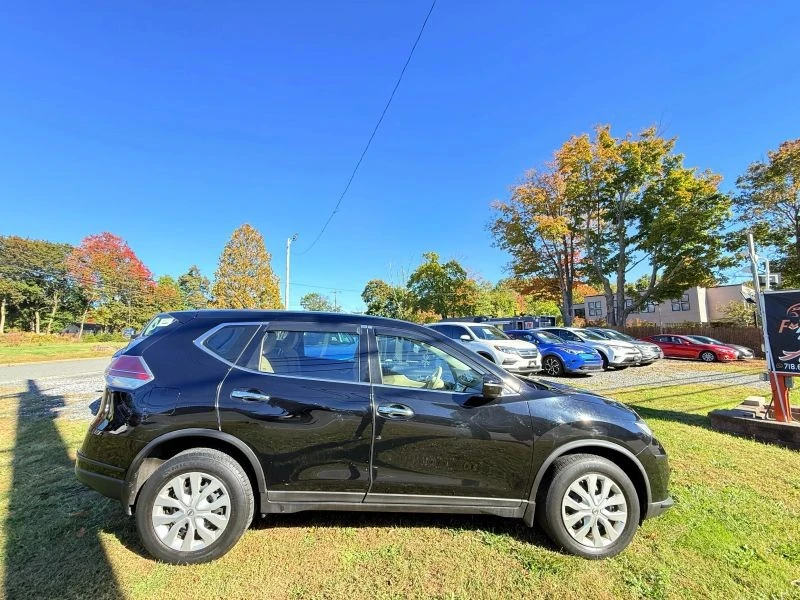 2014 Nissan Rogue - Image 4 of 12