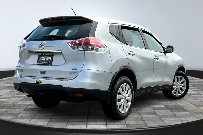 2014 Nissan Rogue - Image 5 of 12