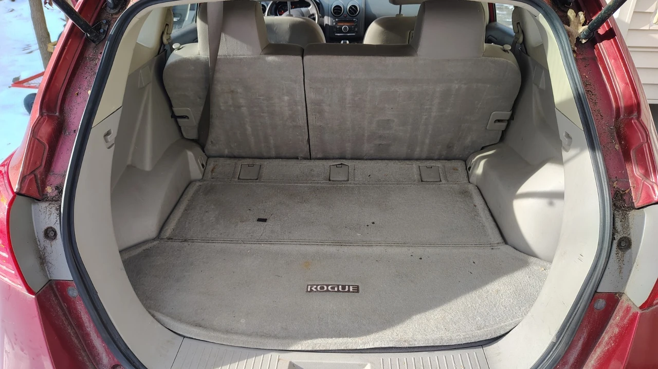 2014 Nissan Rogue - Image 8 of 14