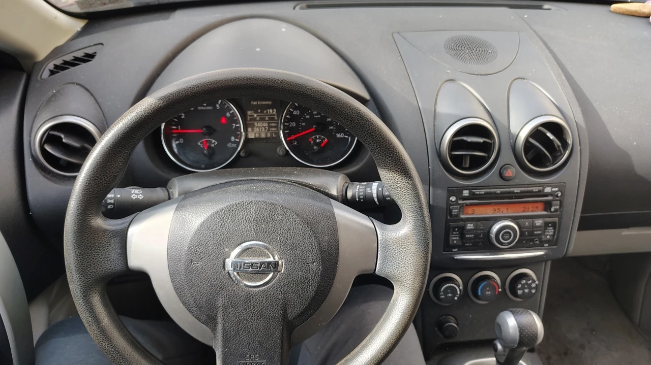 2014 Nissan Rogue - Image 12 of 14