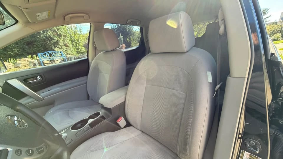 2014 Nissan Rogue - Image 6 of 8