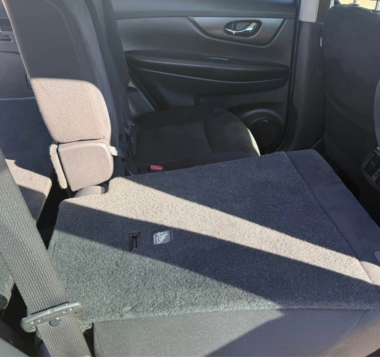 2014 Nissan Rogue - Image 8 of 18