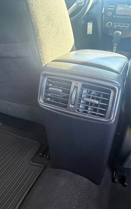 2014 Nissan Rogue - Image 14 of 18