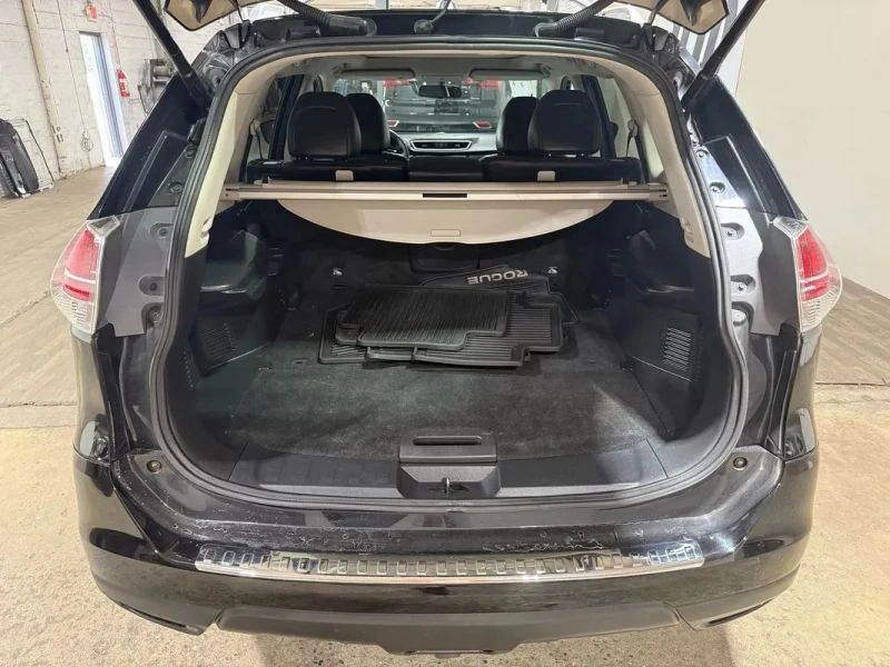 2014 Nissan Rogue - Image 8 of 12