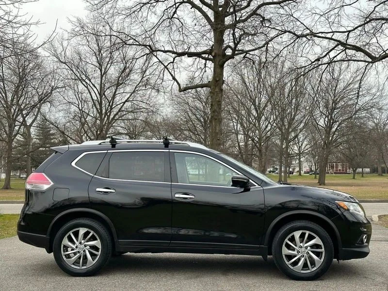 2014 Nissan Rogue - Image 8 of 12