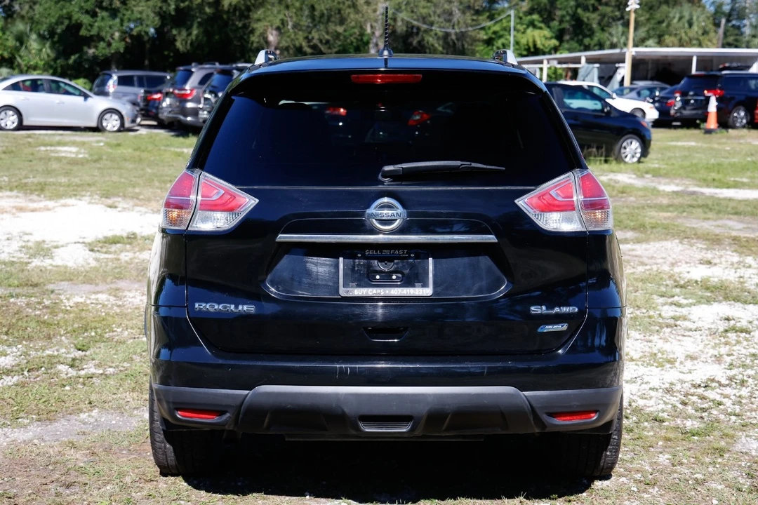 2014 Nissan Rogue - Image 9 of 12