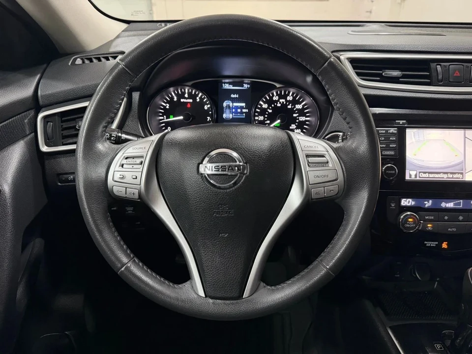 2014 Nissan Rogue - Image 11 of 16