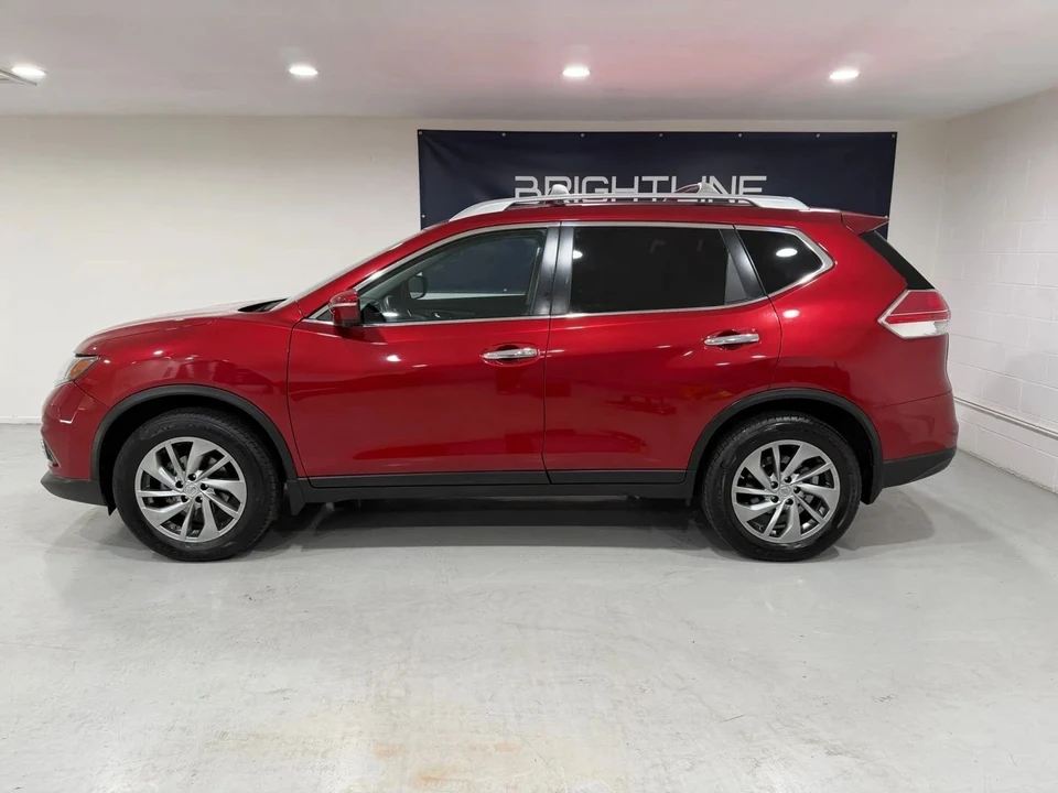 2014 Nissan Rogue - Image 2 of 16