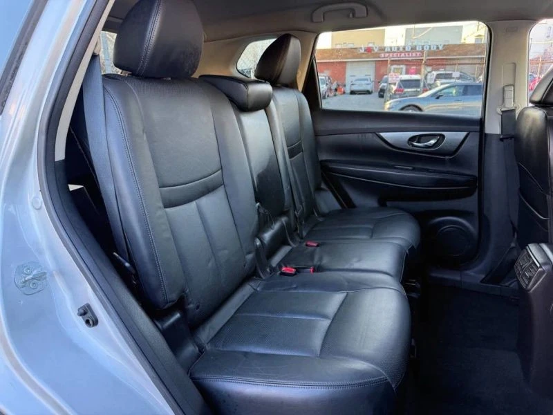 2014 Nissan Rogue - Image 11 of 12