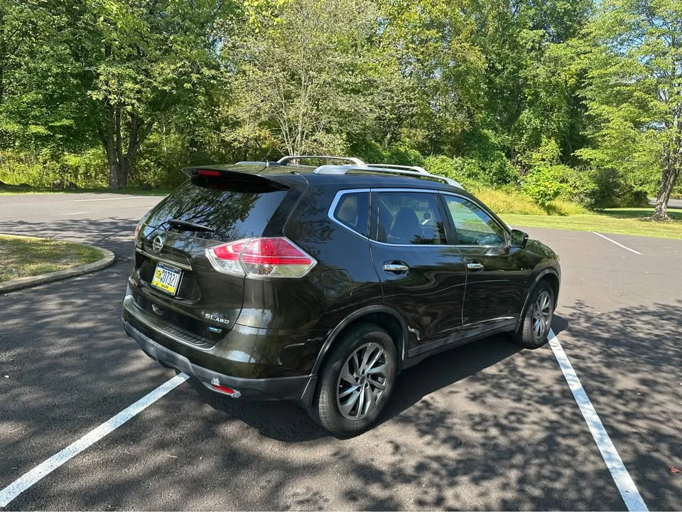 2014 Nissan Rogue - Image 9 of 20