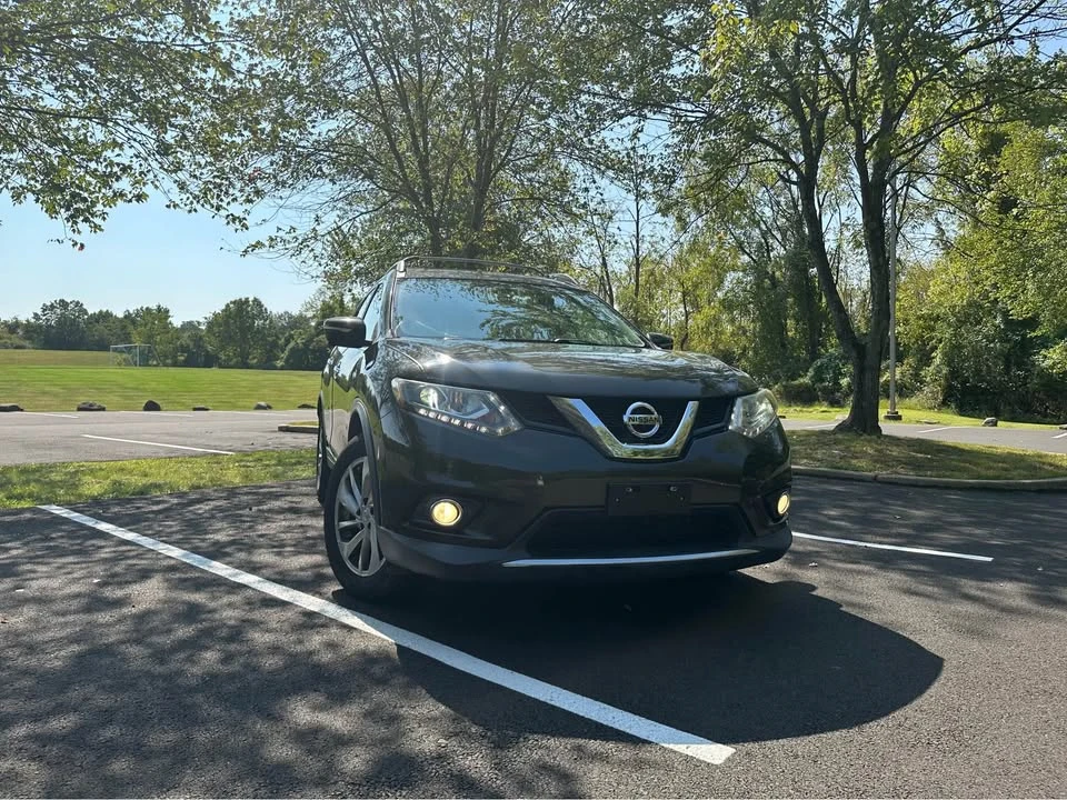 2014 Nissan Rogue - Image 13 of 20