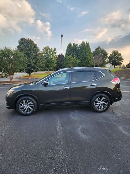 2014 Nissan Rogue - Image 2 of 15