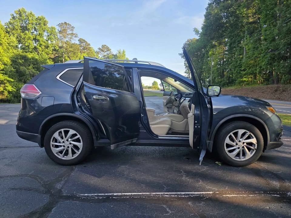 2014 Nissan Rogue - Image 9 of 16