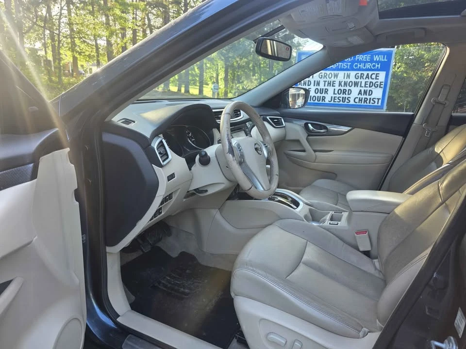 2014 Nissan Rogue - Image 14 of 16