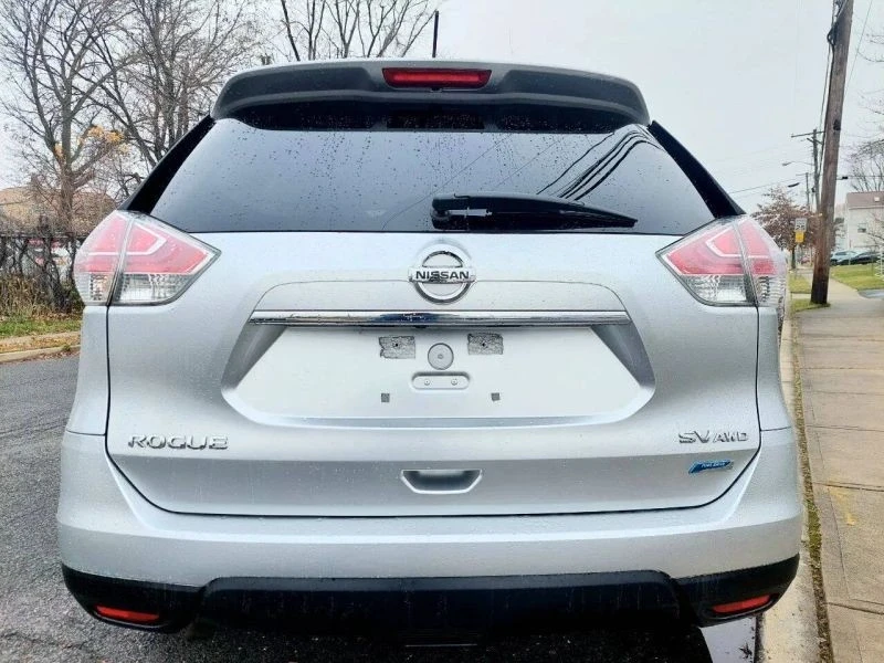2014 Nissan Rogue - Image 11 of 12