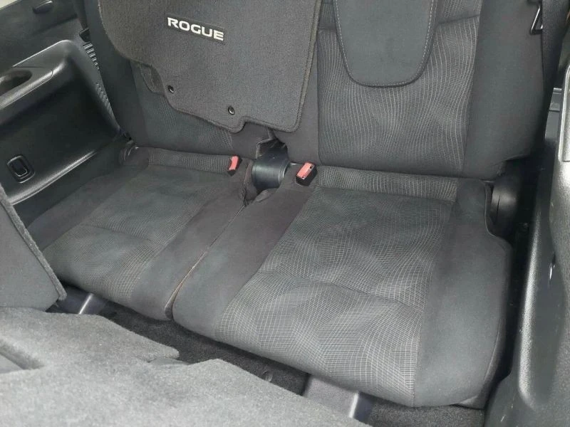 2014 Nissan Rogue - Image 6 of 12