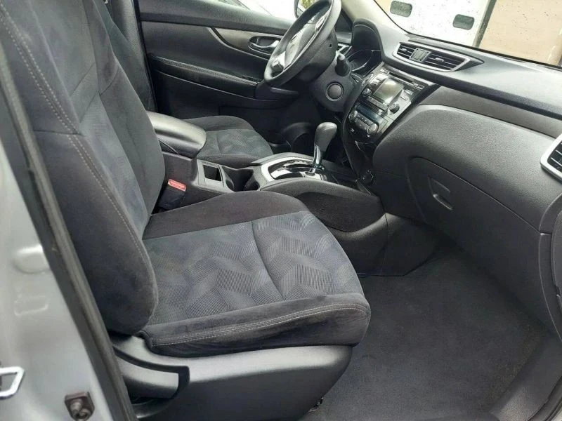 2014 Nissan Rogue - Image 4 of 12