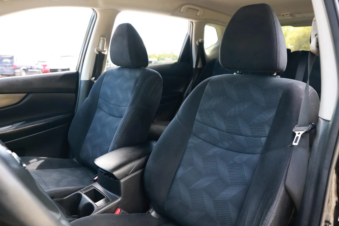 2014 Nissan Rogue - Image 6 of 21
