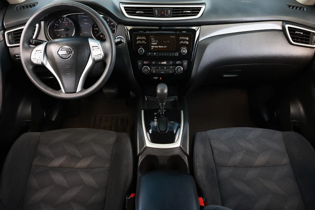 2014 Nissan Rogue - Image 2 of 12