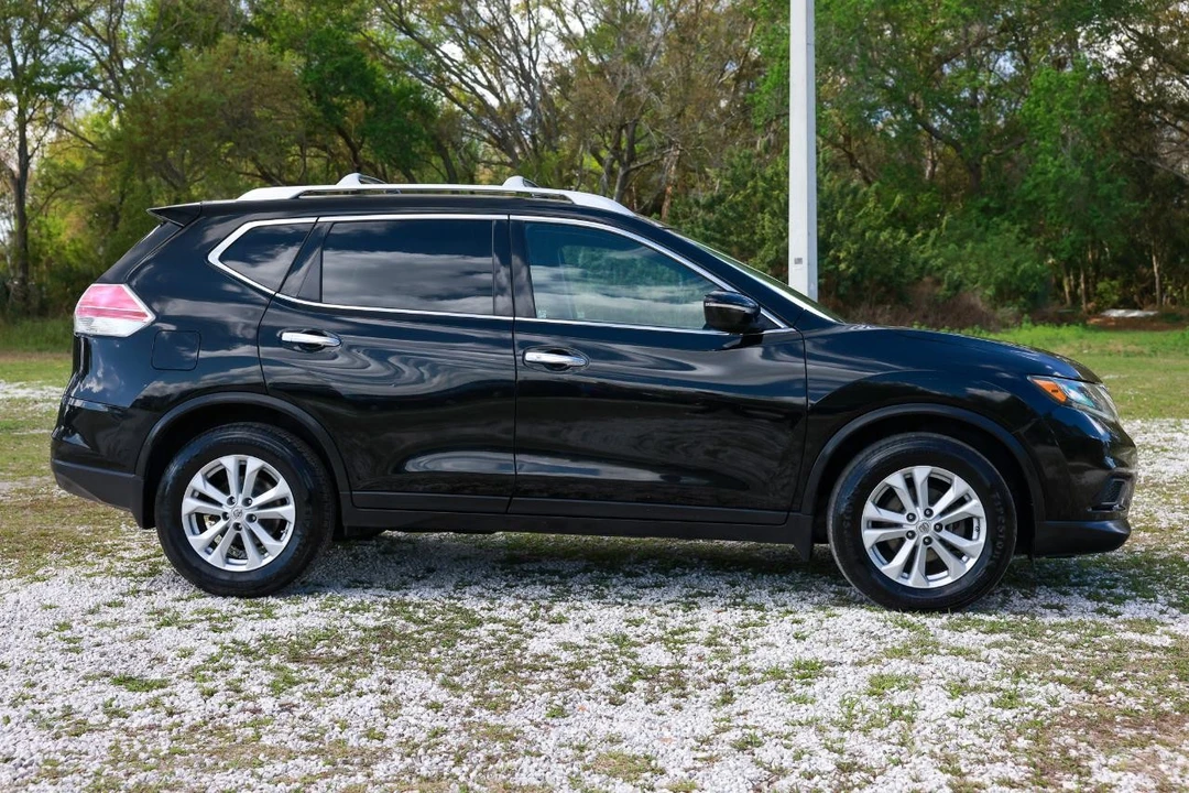 2014 Nissan Rogue - Image 13 of 21