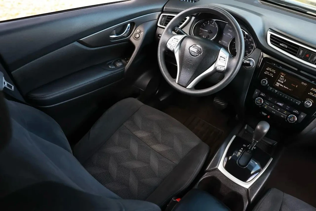 2014 Nissan Rogue - Image 20 of 21