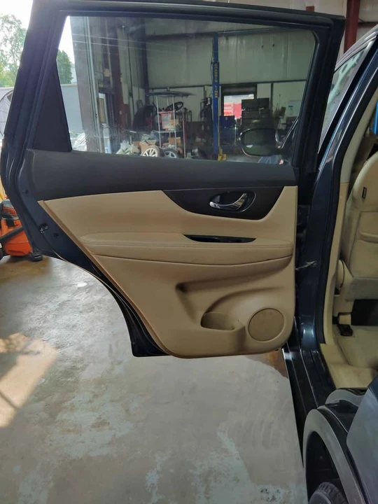 2014 Nissan Rogue - Image 7 of 16
